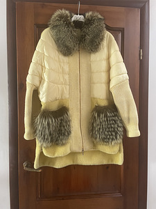 Полупальто с нат. мехом енота р. 46-48 Турция (1 фото из 3)
