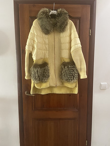 Полупальто с нат. мехом енота р. 46-48 Турция (2 фото из 3)
