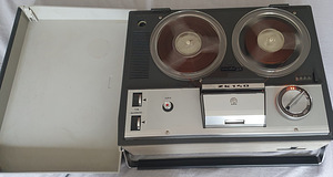 МАГНИТОФОННАЯ ДЕКА GRUNDIG ЛИФТ (1 фото из 4)