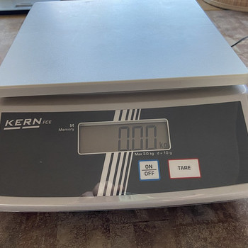 Kern Fce 30K10N