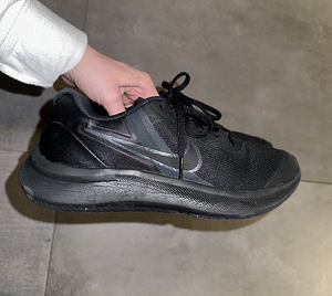 Кроссовки Nike Star Runner 3 38,5-39 (1 фото из 4)