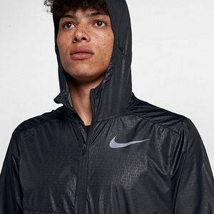 Nike jooksujakk M (7 foto / 10)