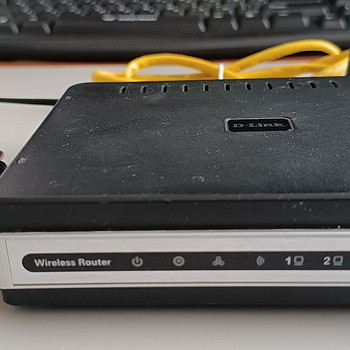 РОУТЕР D-LINK DIR-300
