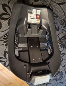 База Cybex Aton 5 Base 2-Fix Isofix (6 фото из 6)