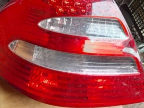 Tagumine latern Mercedes