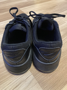Кроссовки AirMax (3 фото из 3)