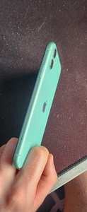 iPhone 11 256gb (2 фото из 3)