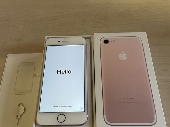 iPhone 7