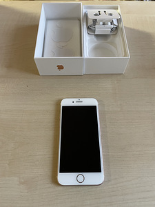 iPhone 7 32 GB (6 foto / 6)
