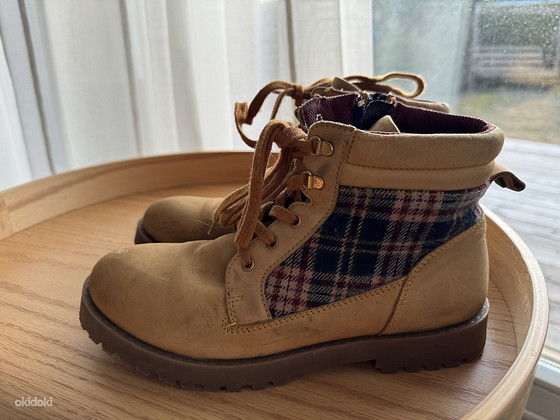Ботинки Guess 37