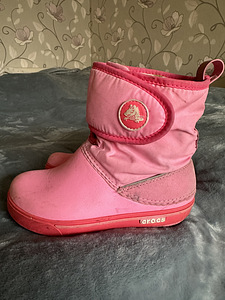 Crocs (1 foto / 2)