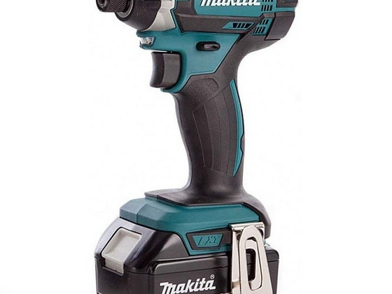 Ударная акудрель Makita DTD152 + аку 4.0 Ач