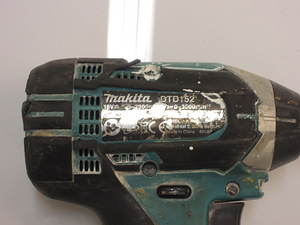 Ударная акудрель Makita DTD152 + аку 4.0 Ач (5 фото из 5)