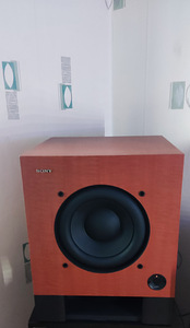 Sony 700w aktiiv subwoofer (2 foto / 4)