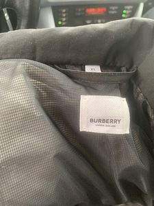 Куртка Burberry Original куплена в Лондоне (3 фото из 4)