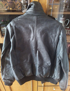 Куртка для езды (3 фото из 3)