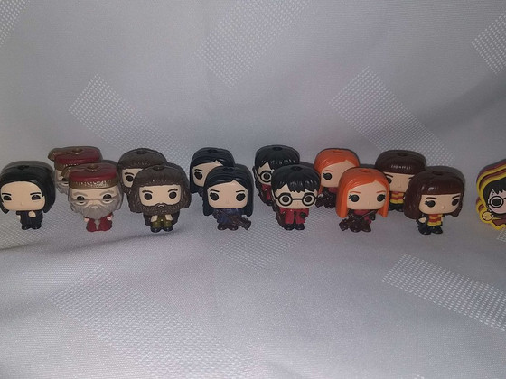 Фигурки Гарри Поттер квиддич (Funko Pop, Kinder Joy)