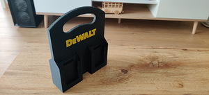 Держатель аккумулятора Milwaukee M18 (9 фото из 10)