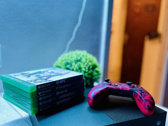 Xbox One S 1 ТБ