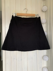 Seelik Monki s.38 (2 foto / 2)