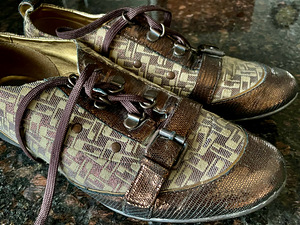 Guess ретро-туфли № 39 (1 фото из 3)