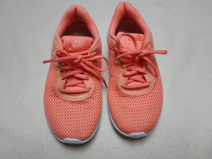 Кроссовки Nike, размер 36,5 (2 фото из 2)