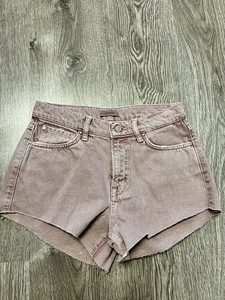 Guess vest ja šortsid XS (2 foto / 2)
