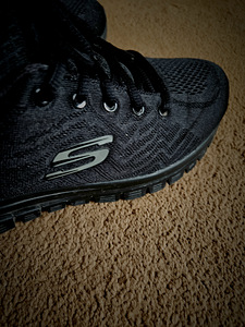 Skechers 41r (1 foto / 4)