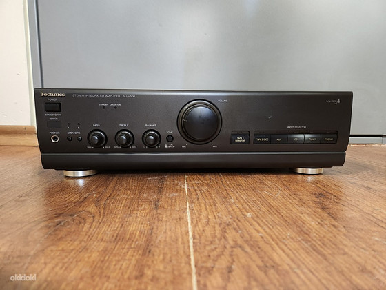 Интегральный стереоусилитель Technics SU-V500