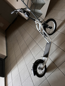 Roller (2 foto / 5)