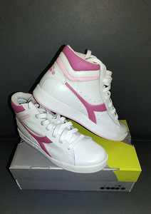 Uued Diadora tossud (1 foto / 4)