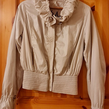 Куртка GUESS, М размер