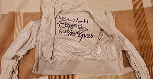 Куртка GUESS, М размер (5 фото из 6)
