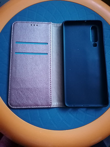 Ümbris huawey p30 (2 foto / 2)