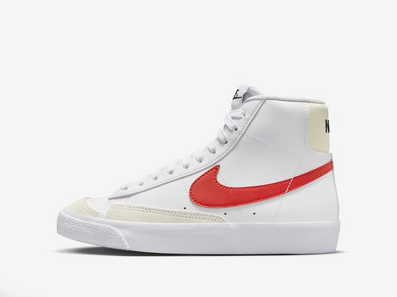 Uued Kõrged Tossud NIKE (EU 45)