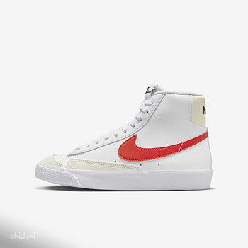 Uued Kõrged Tossud NIKE (EU 45)