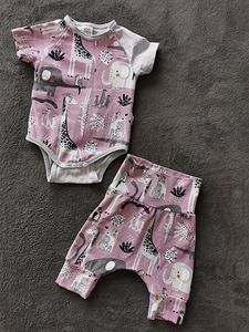 Breden komplekt bodi ja püksid 62/68 (1 foto / 6)