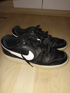 Nike nr 46 (2 foto / 2)
