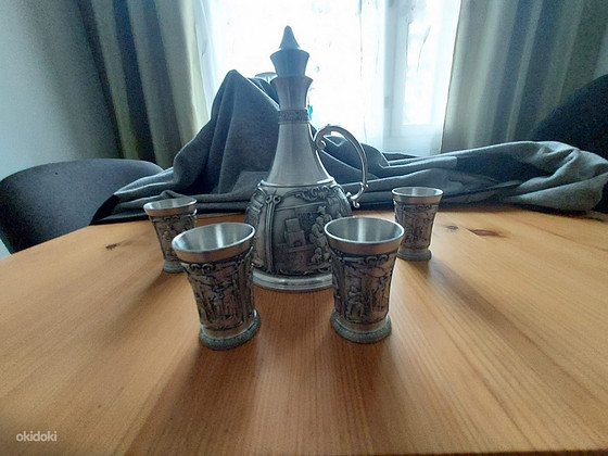 Винтажный рюмочный набор