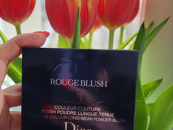 DiOR Rouge Blush Румяна № 136 Нежный матовый