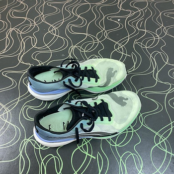 Беговые кроссовки Puma Deviate Nitro Elite 41-42