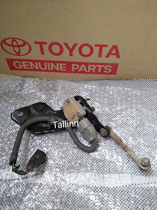 Toyota Land Cruiser 120 8940860011 8940760021 8940760022 (3 фото из 4)