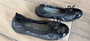 Mustad Geox kingad suurusele 31 (2 foto / 2)
