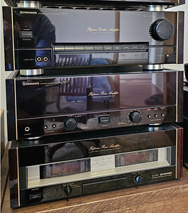 PIONEER M-90 URUSHI (1 фото из 2)