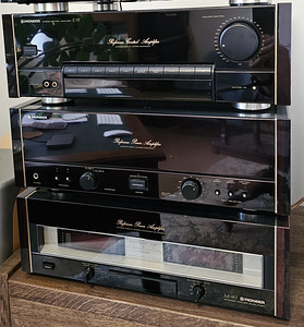 PIONEER M-90 URUSHI (2 фото из 2)