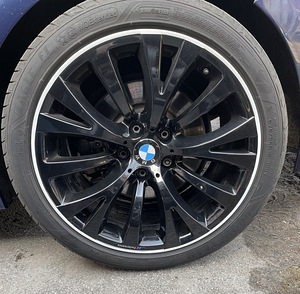 BMW 245/40R19 275/35R19 (4 foto / 9)