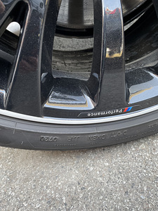 BMW 245/40R19 275/35R19 (8 foto / 9)