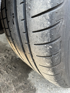 BMW 245/40R19 275/35R19 (9 foto / 9)