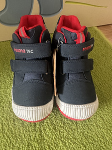 Reima Tec , 27 (4 фото из 4)