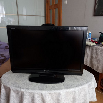 Sharp 32" 81,3 cm diagonaaliga televiisor